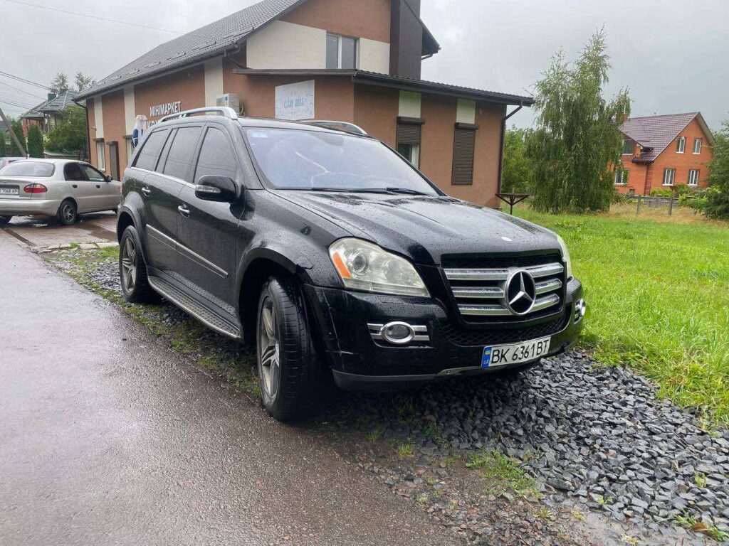 Терміново продати авто у зв'язку з переїздом Харків